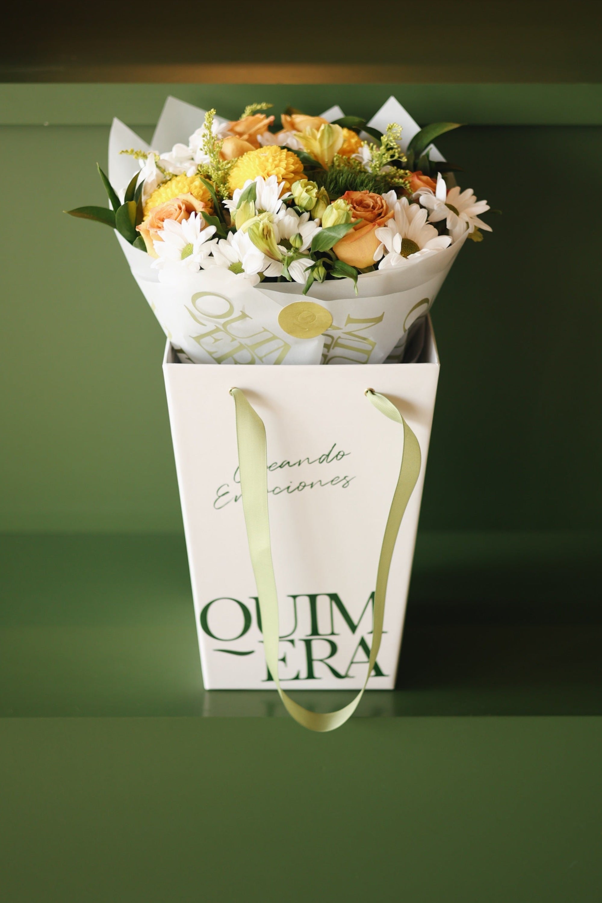 ATADO FLORES AMARILLAS CHICO