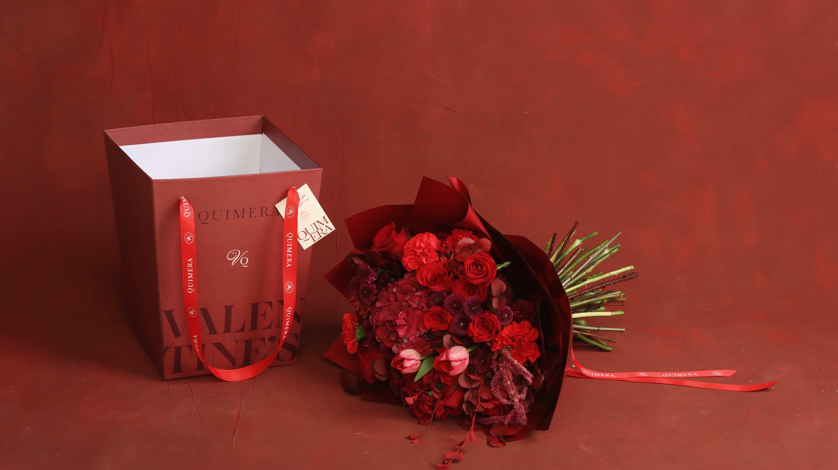 ATADO GRANDE CON CAJA ROJA