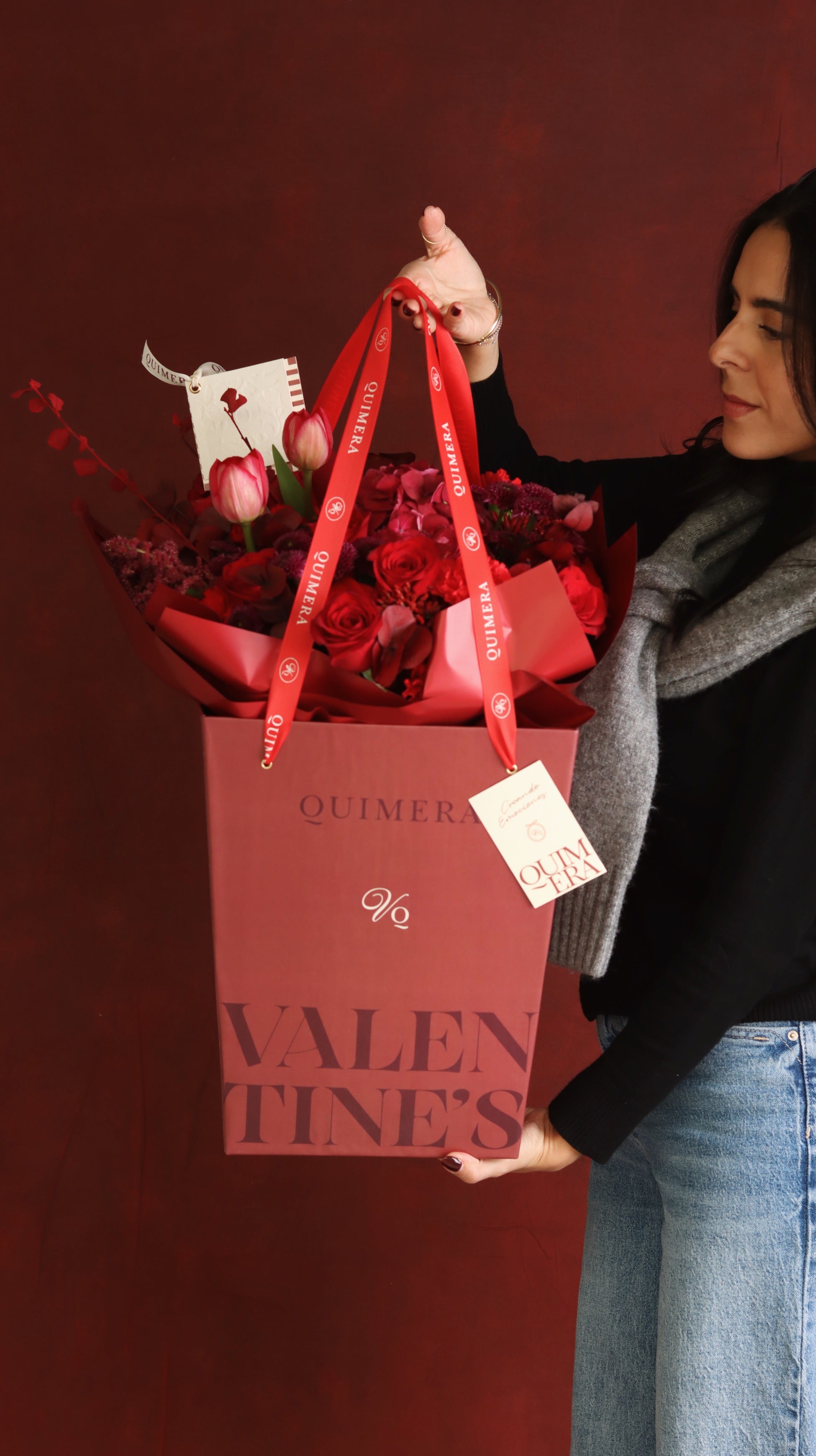 ATADO GRANDE CON CAJA ROJA