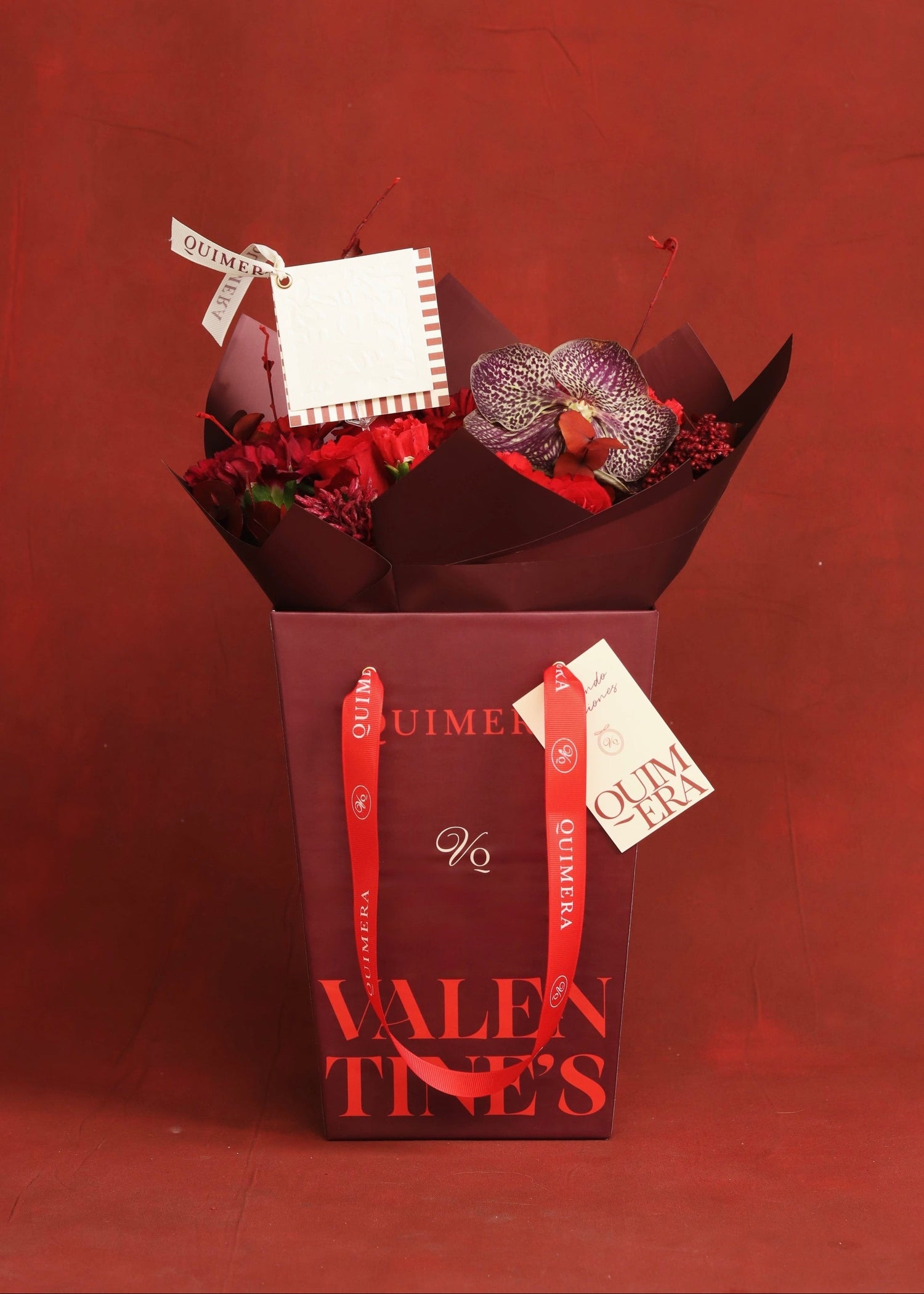 ATADO MEDIANO CON CAJA ROJA